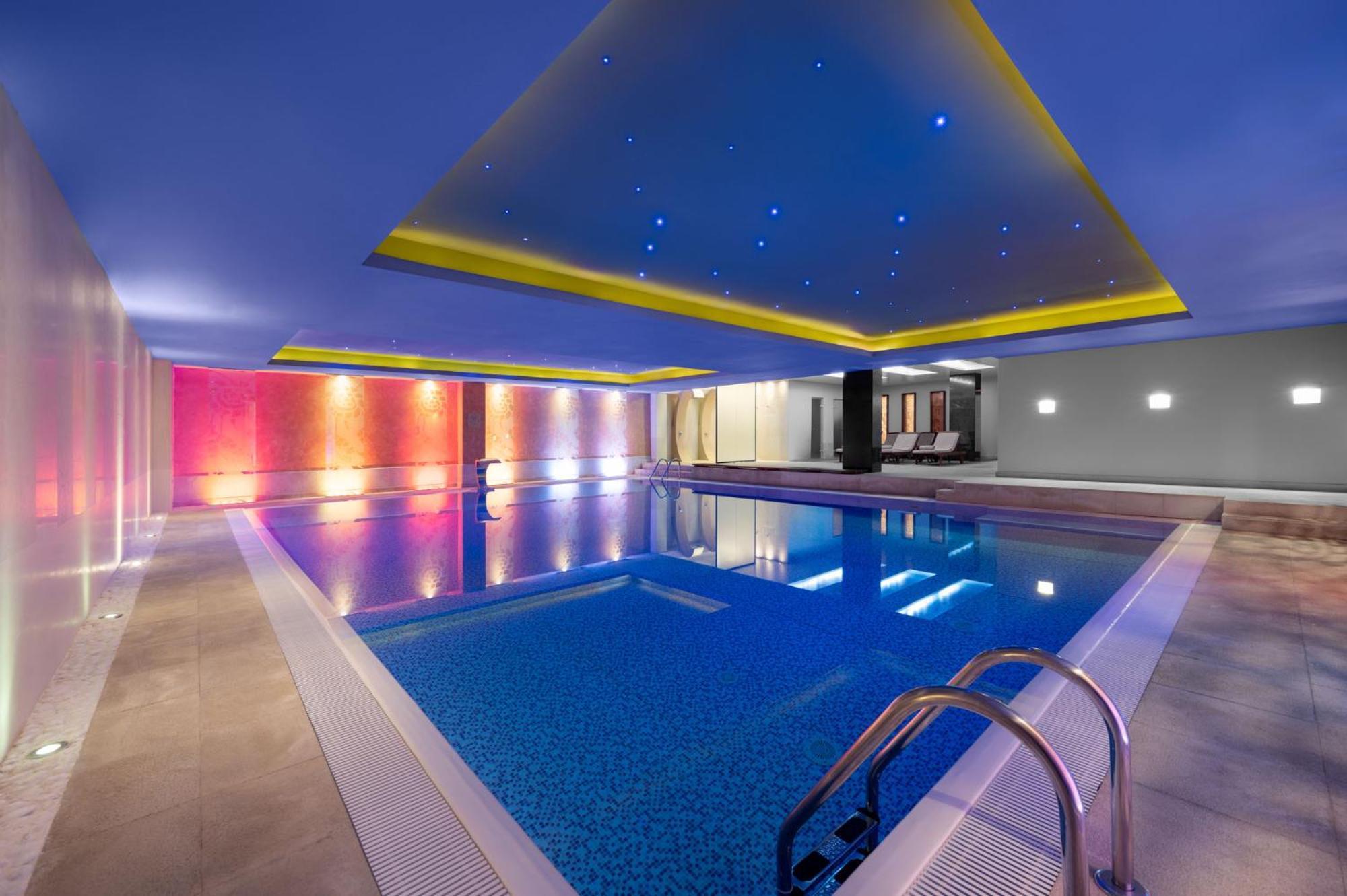 Movenpick Hotel Sarajevo Ngoại thất bức ảnh