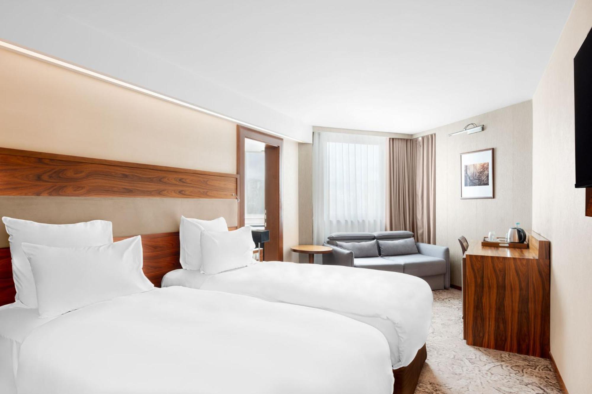 Movenpick Hotel Sarajevo Ngoại thất bức ảnh