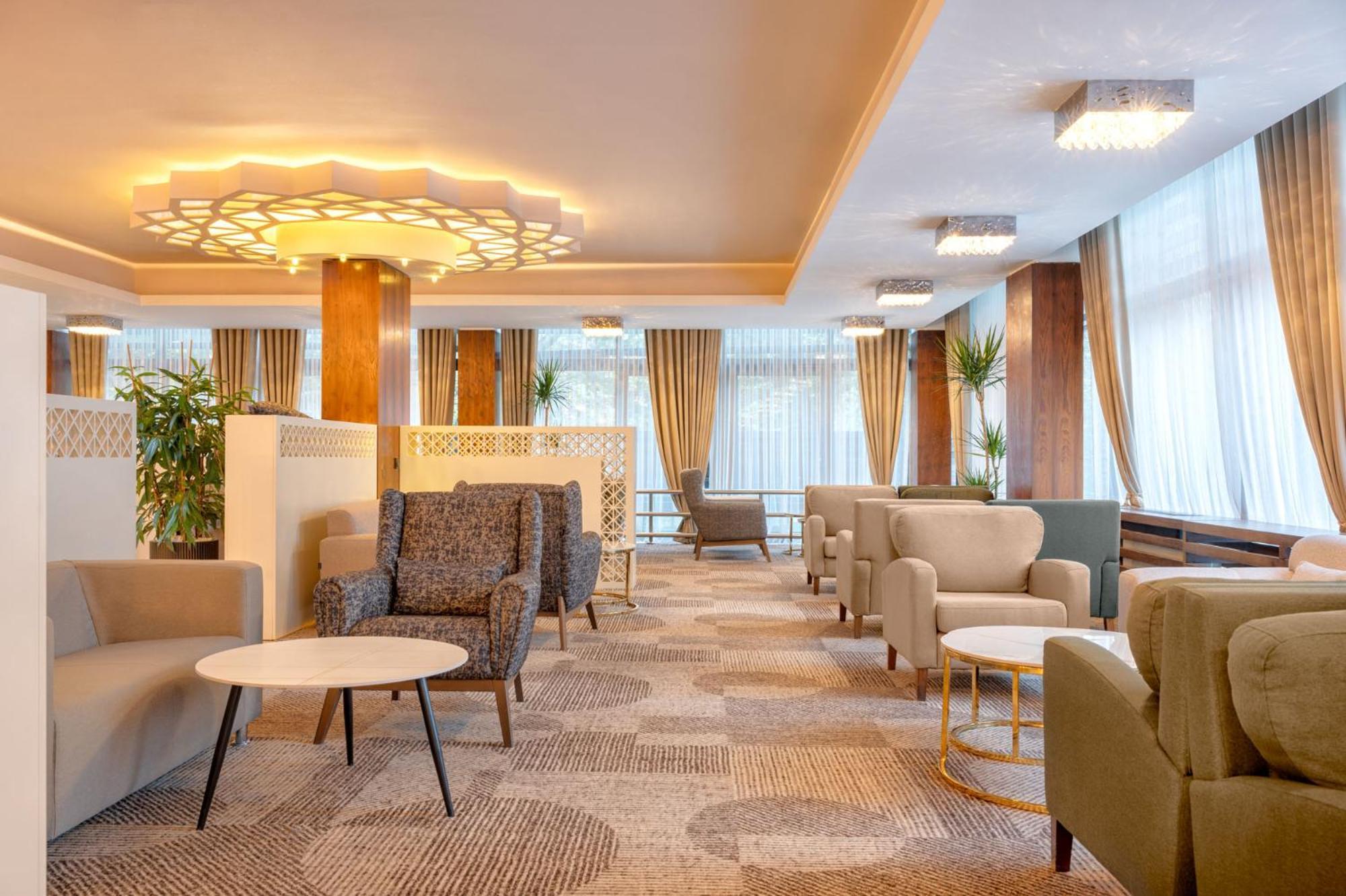 Movenpick Hotel Sarajevo Ngoại thất bức ảnh