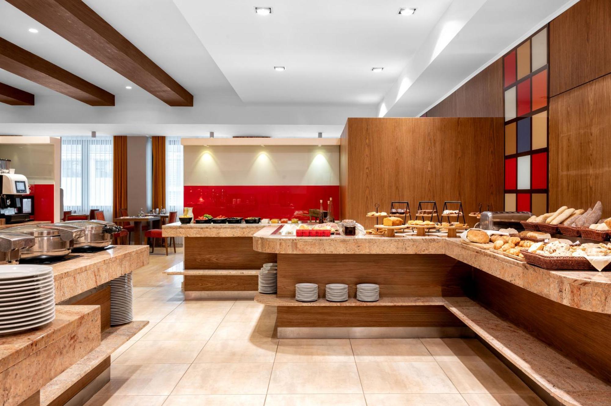 Movenpick Hotel Sarajevo Ngoại thất bức ảnh