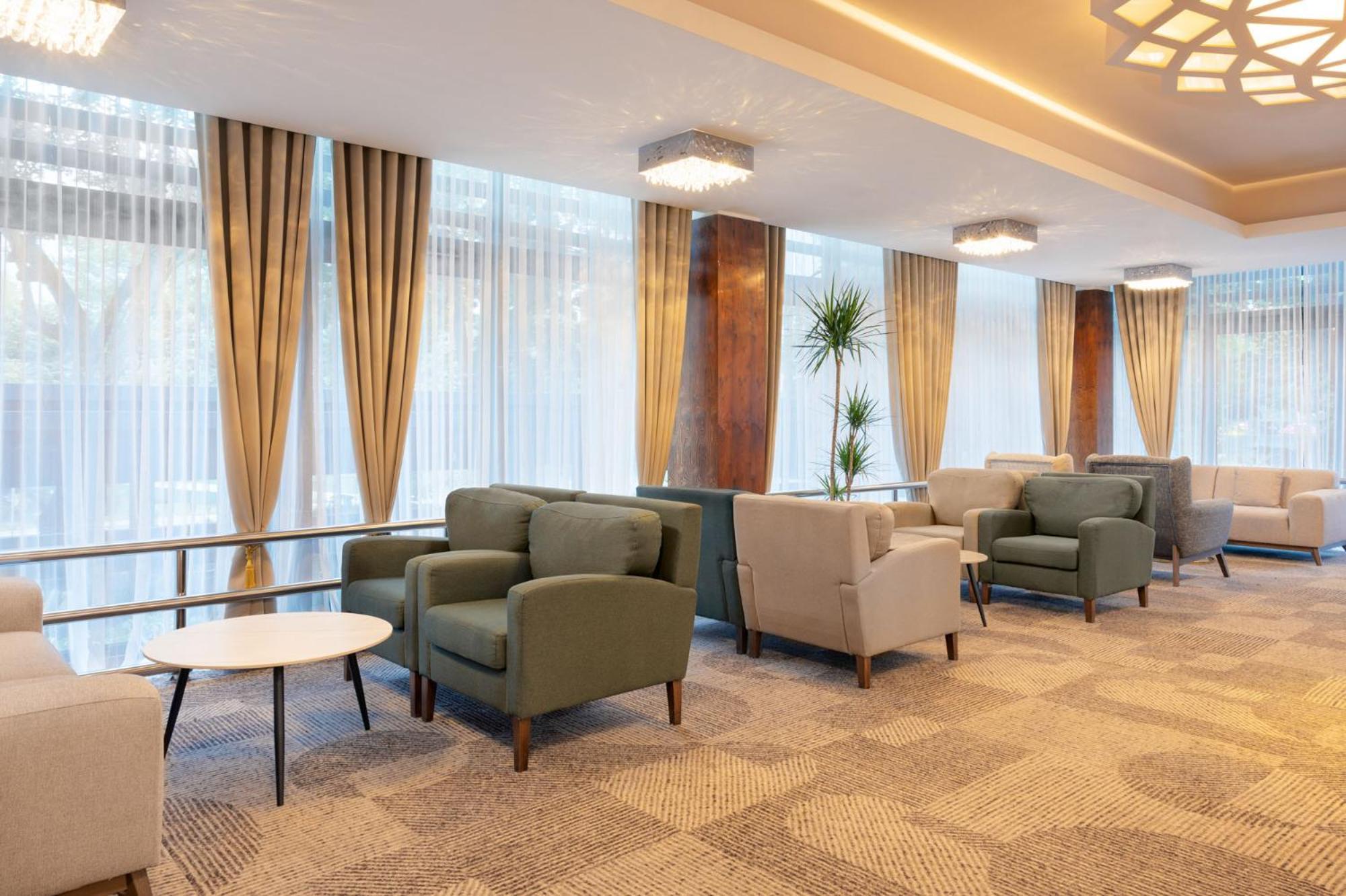 Movenpick Hotel Sarajevo Ngoại thất bức ảnh