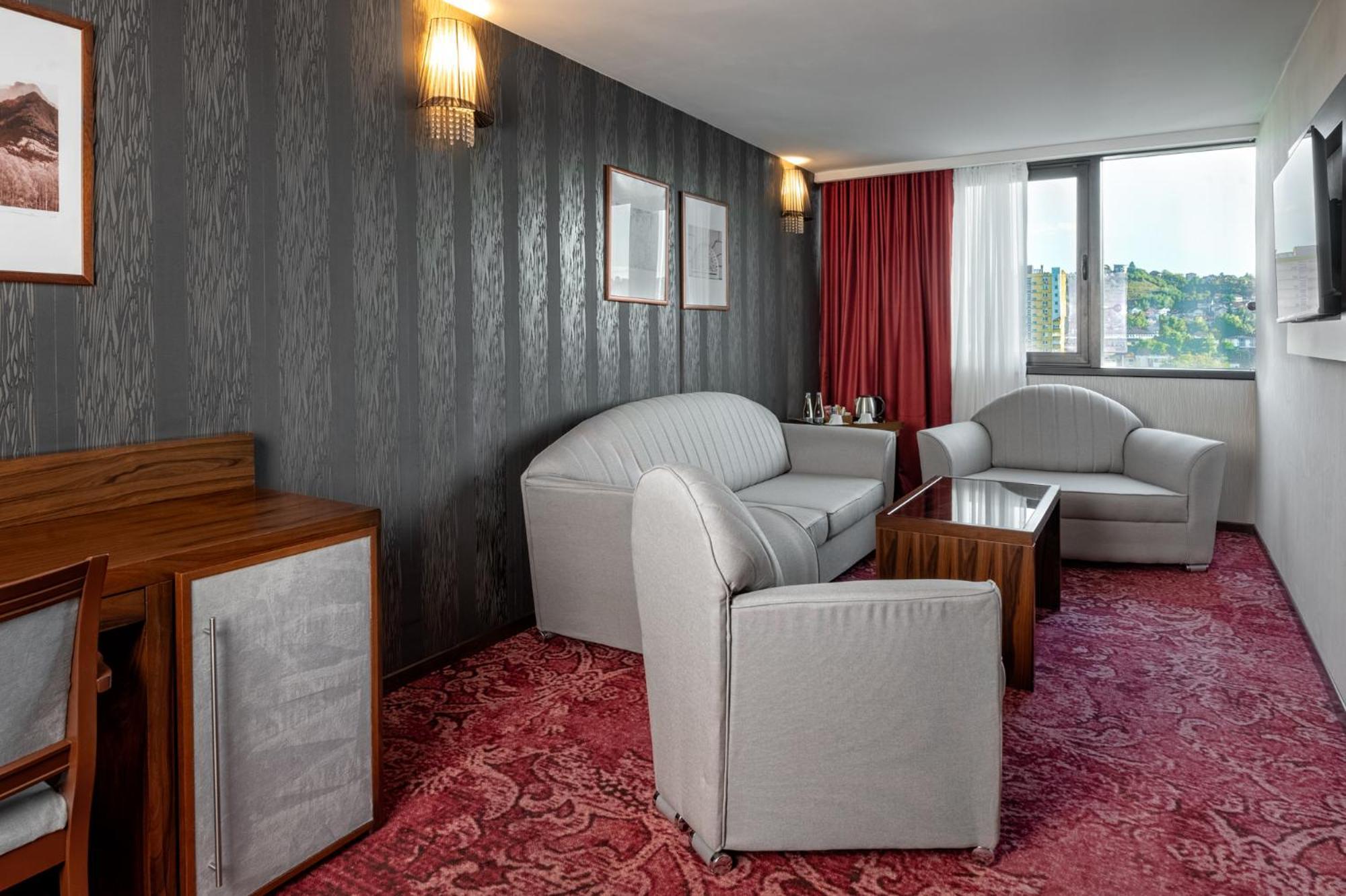 Movenpick Hotel Sarajevo Ngoại thất bức ảnh